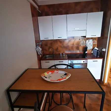 Sunset Apartment *